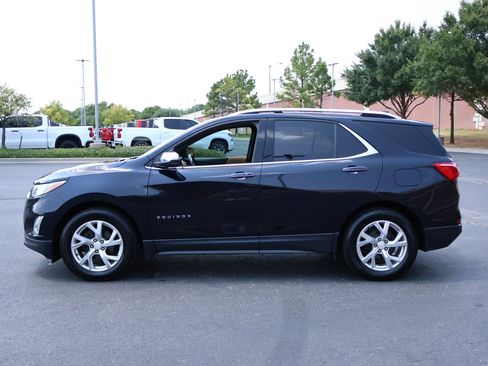 Used 2020 Chevrolet Equinox Premier FWD image 33