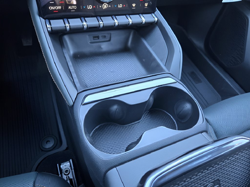 New 2027 GMC Terrain AT4 w/ Convenience Package III AWD/4WD image 16
