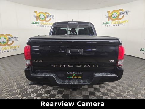 Used 2020 Toyota Tacoma SR AWD/4WD image 7