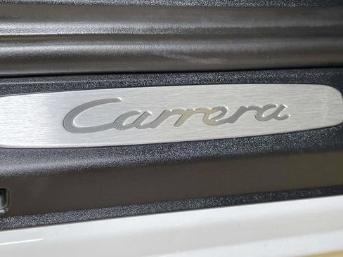 Used 2014 Porsche 911 Carrera RWD image 19