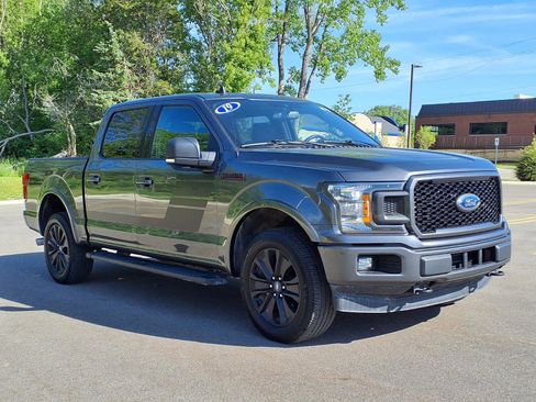 Used 2019 Ford F150 XLT w/ Equipment Group 302A Luxury AWD/4WD image 3