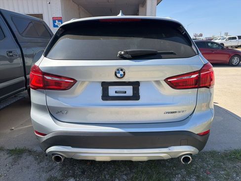 Used 2021 BMW X1 sDrive28i w/ Convenience Package image 3