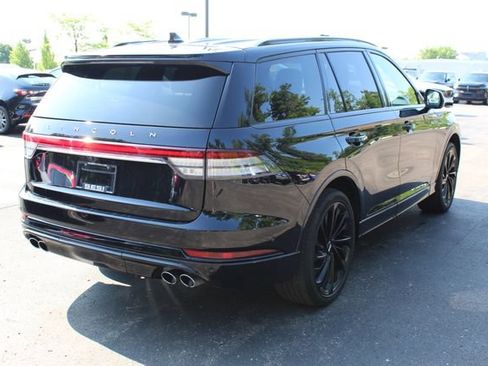 Used 2024 Lincoln Aviator Reserve w/ Equipment Group 201A AWD/4WD image 3