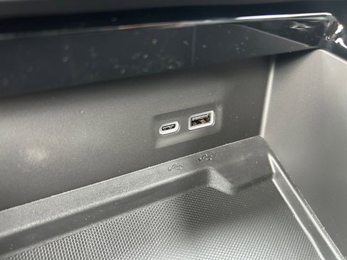 New 2026 GMC Yukon XL AT4 w/ AT4 Premium Package image 20