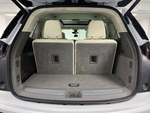 Certified 2020 Cadillac XT6 Premium Luxury FWD image 27