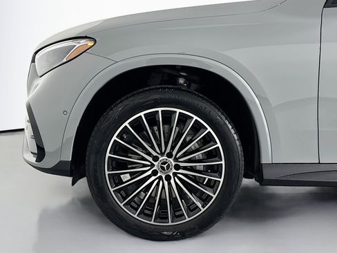 New 2026 Mercedes-Benz GLC 300 image 9