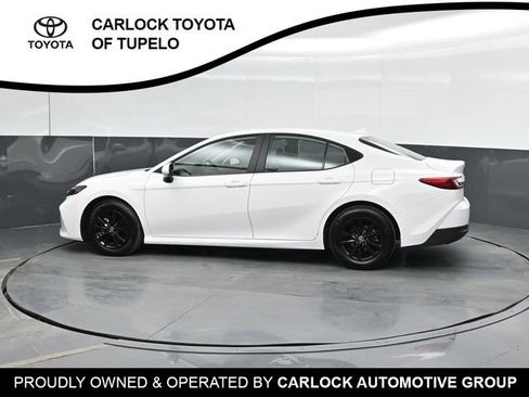Used 2026 Toyota Camry LE FWD image 10