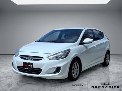 Used 2013 Hyundai Accent GS FWD image 4