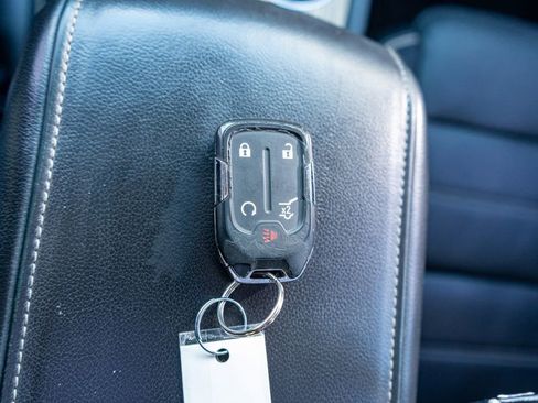 Used 2017 GMC Acadia Denali image 47