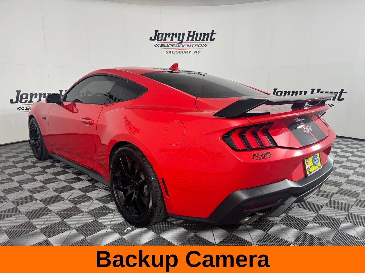 Used 2025 Ford Mustang GT Premium RWD image 8