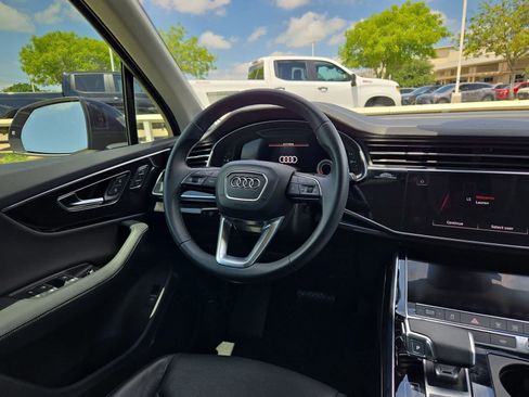 Used 2023 Audi Q7 2.0T Premium Plus w/ Premium Plus Package AWD/4WD image 2