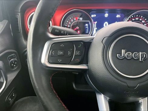 Used 2022 Jeep Wrangler Rubicon w/ Cold Weather Group AWD/4WD image 17