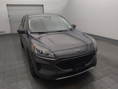 Used 2022 Ford Escape SE FWD image 14