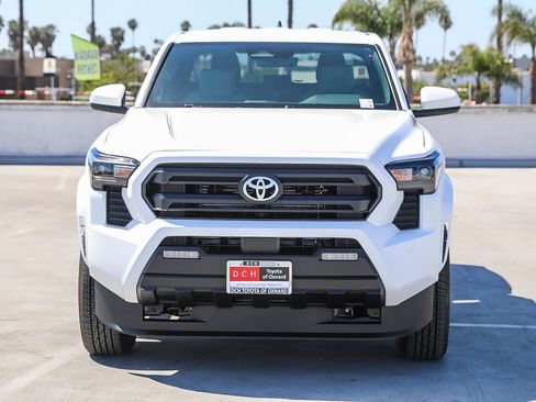 New 2026 Toyota Tacoma SR5 image 3