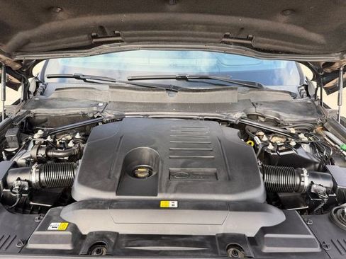 Used 2019 Land Rover Range Rover Sport HSE AWD/4WD image 19