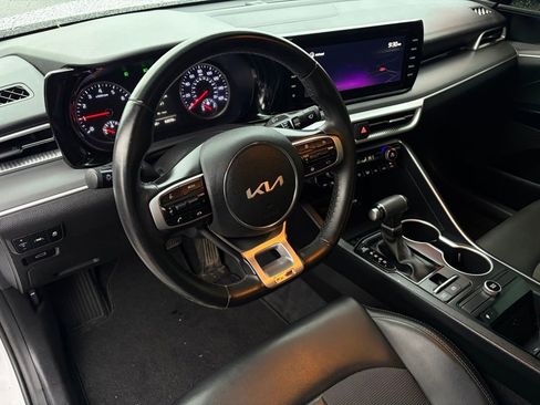 Used 2022 Kia K5 GT-Line image 16