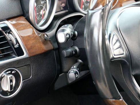 Used 2016 Mercedes-Benz GLE 350 4MATIC image 19