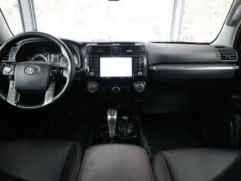 Used 2023 Toyota 4Runner TRD Off-Road Premium w/ Moonroof Package AWD/4WD image 20
