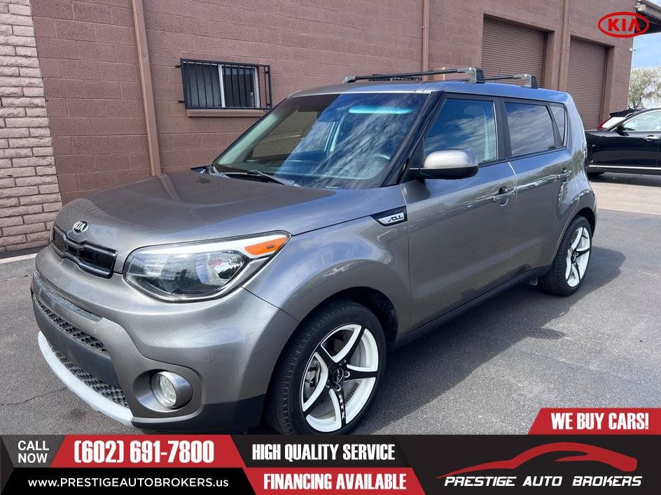 Used 2019 Kia Soul + FWD image 14