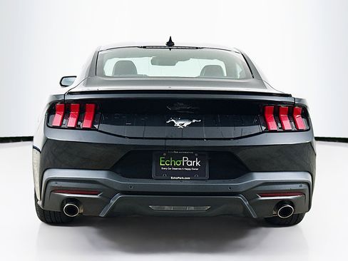 Used 2024 Ford Mustang Premium image 7