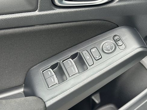 Certified 2025 Honda Civic Sport image 14