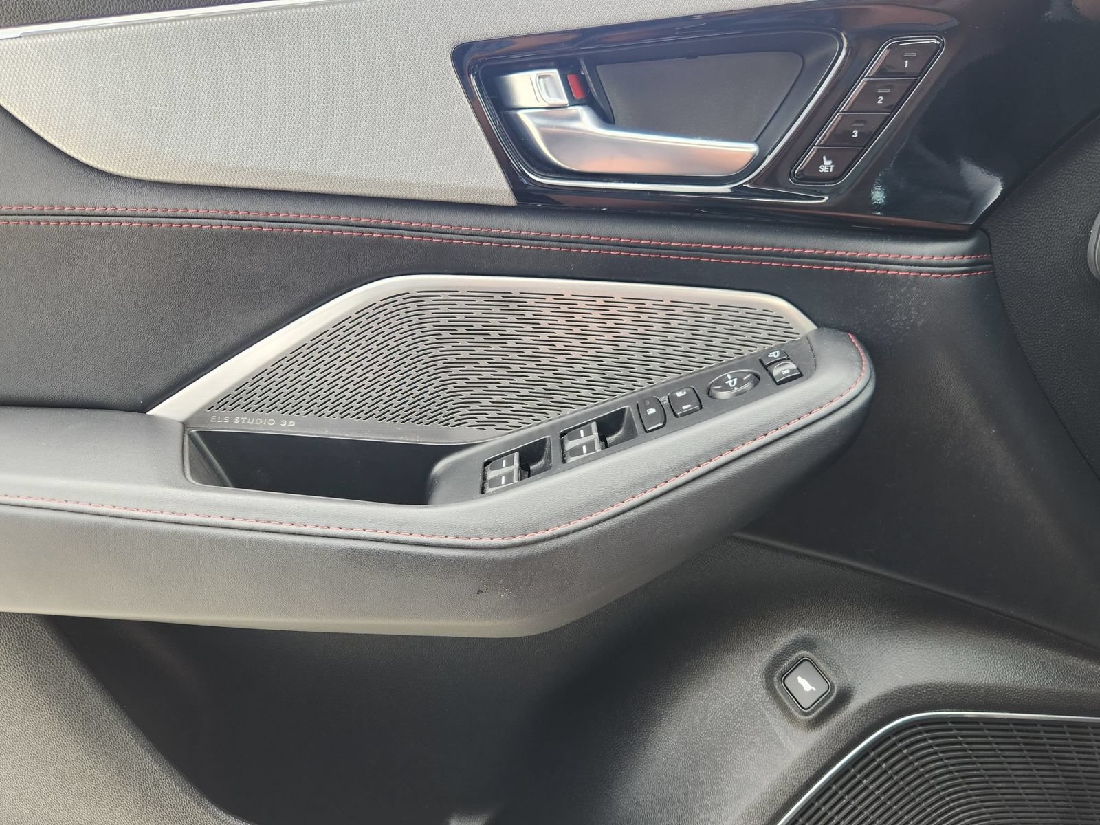 Used 2023 Acura MDX A-Spec AWD/4WD image 22