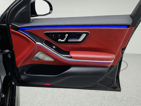 Certified 2022 Mercedes-Benz S 580 4MATIC Sedan image 31