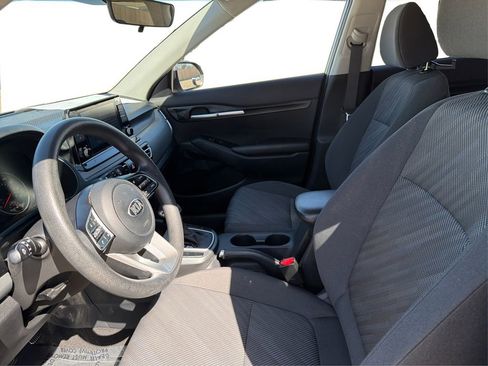 Used 2021 Kia Seltos LX AWD/4WD image 10