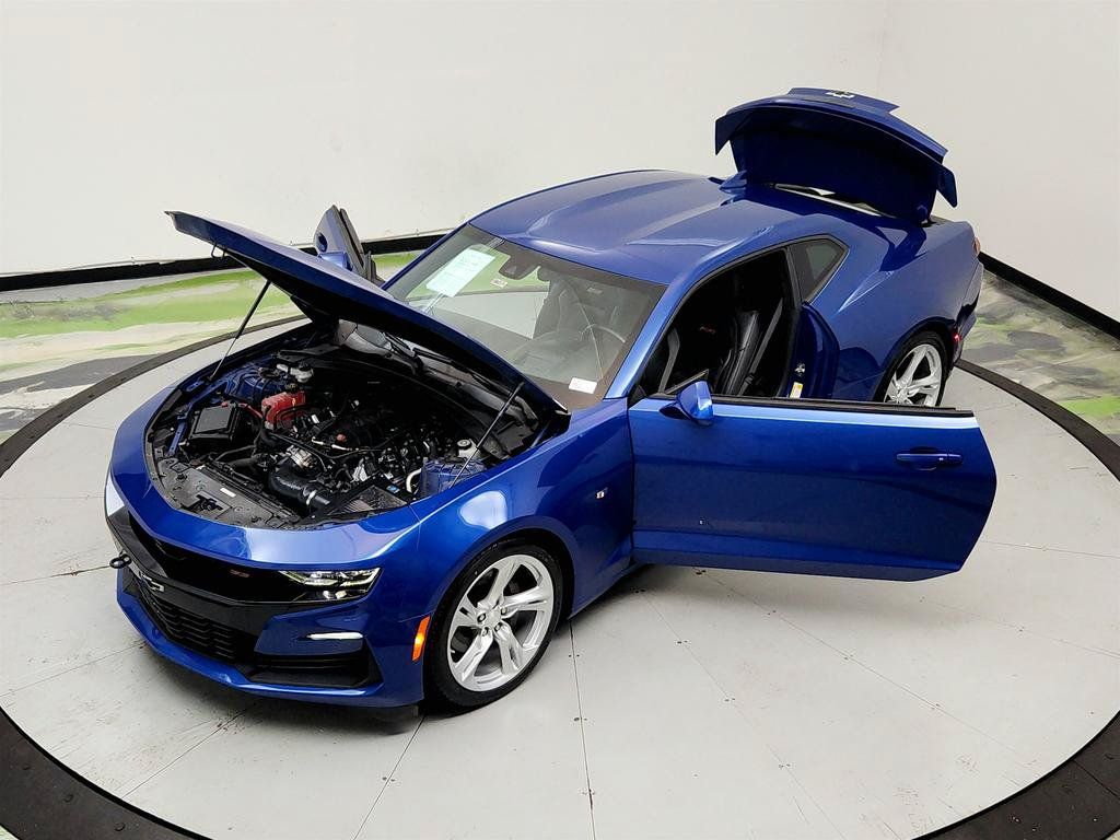 Used 2019 Chevrolet Camaro SS RWD image 37
