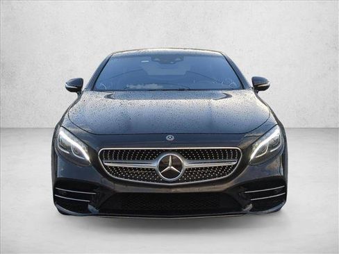 Used 2019 Mercedes-Benz S 560 4MATIC Coupe image 2