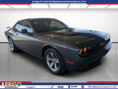 Used 2019 Dodge Challenger SXT
