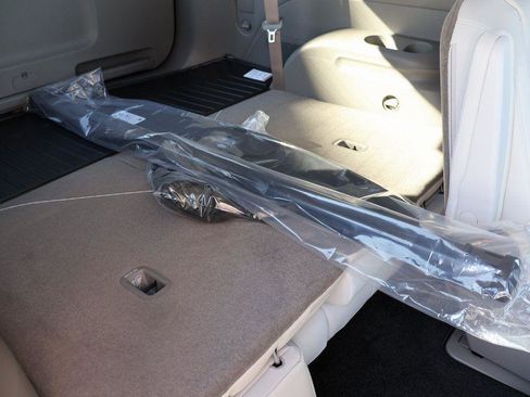 New 2026 Hyundai Palisade Limited image 16