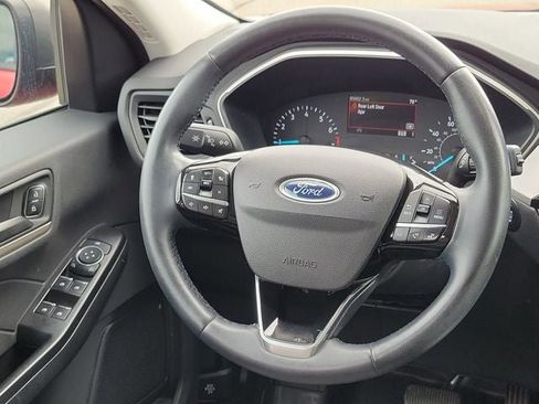 Used 2022 Ford Escape SE w/ Cold Weather Package AWD/4WD image 21