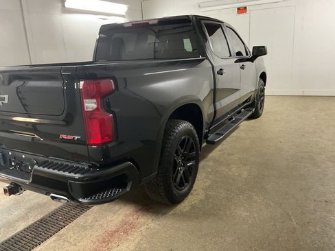 Used 2024 Chevrolet Silverado 1500 RST w/ Z71 Off-Road Package AWD/4WD image 12