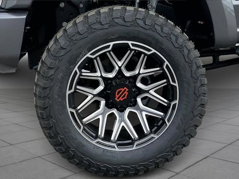 New 2026 Ford F250 Lariat w/ Black Appearance Package AWD/4WD image 12