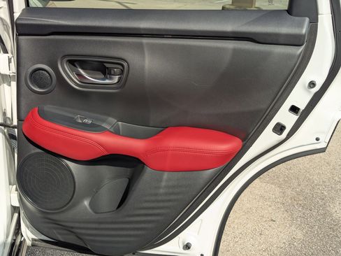 Certified 2025 Acura ADX A-Spec image 26