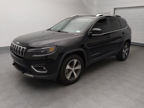 Used 2020 Jeep Cherokee Limited AWD/4WD image 2