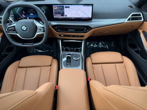 Certified 2025 BMW 330i xDrive Sedan w/ Premium Package image 10