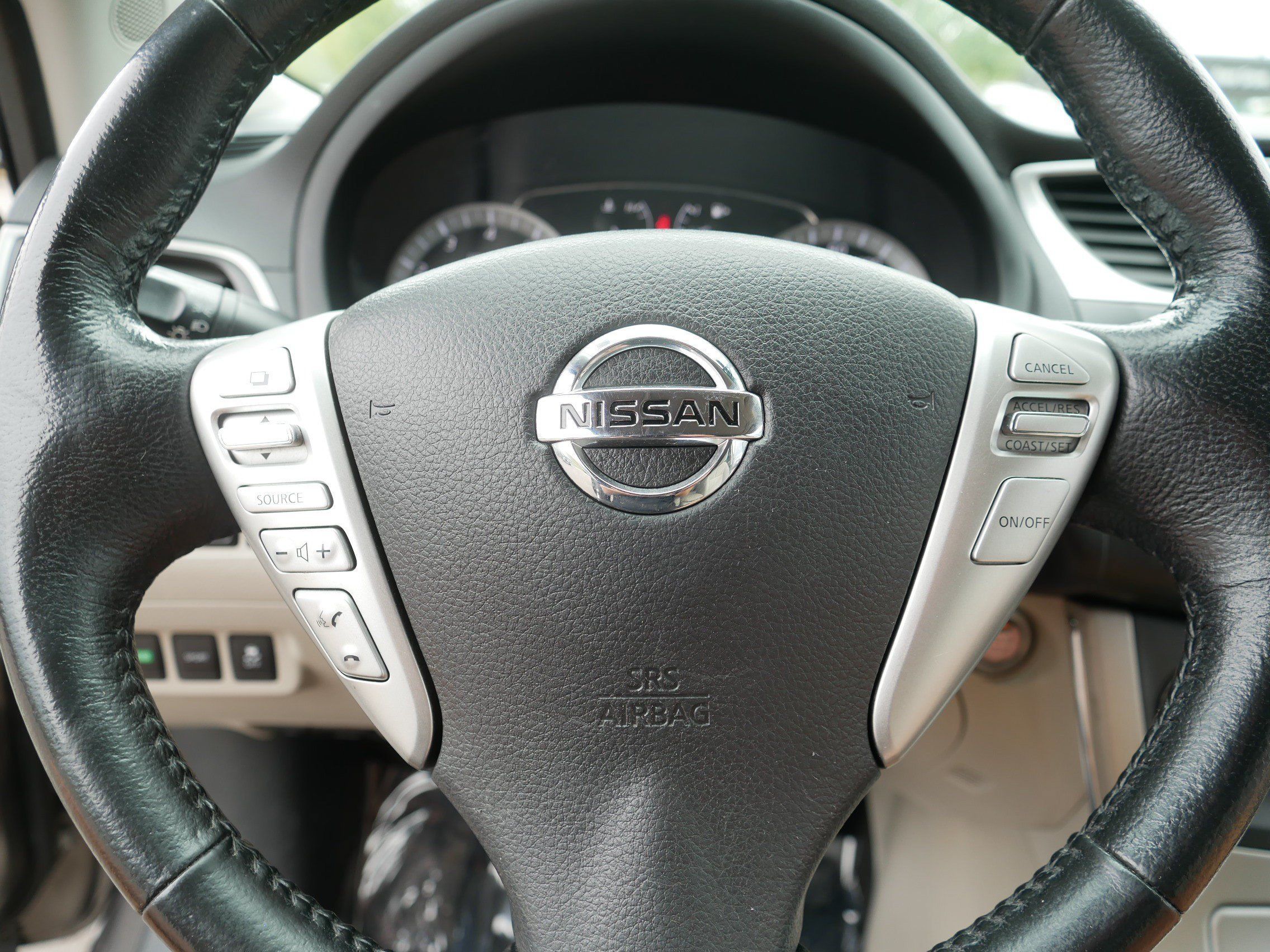 Used 2015 Nissan Sentra SV w/ Style Package FWD image 24
