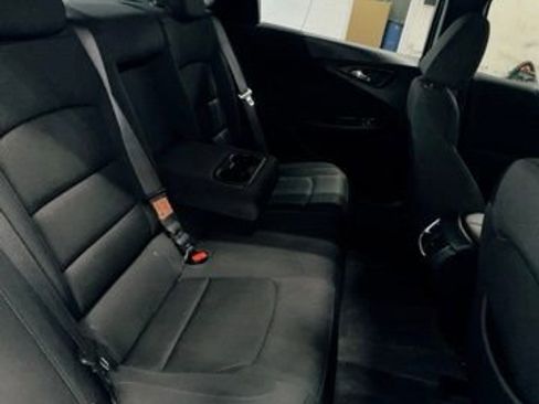 Used 2024 Chevrolet Malibu LT image 38