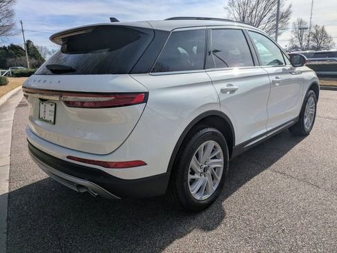 New 2026 Lincoln Corsair Premiere image 11