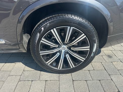 Used 2025 Volvo XC90 B5 Core w/ Climate Package AWD/4WD image 28