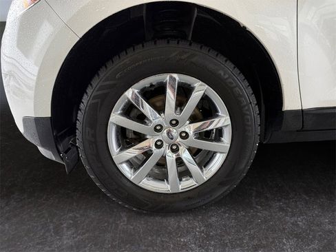 Used 2013 Ford Edge SEL image 9