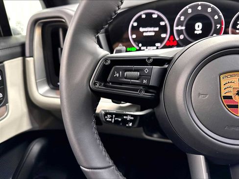 New 2026 Porsche Cayenne AWD/4WD image 19