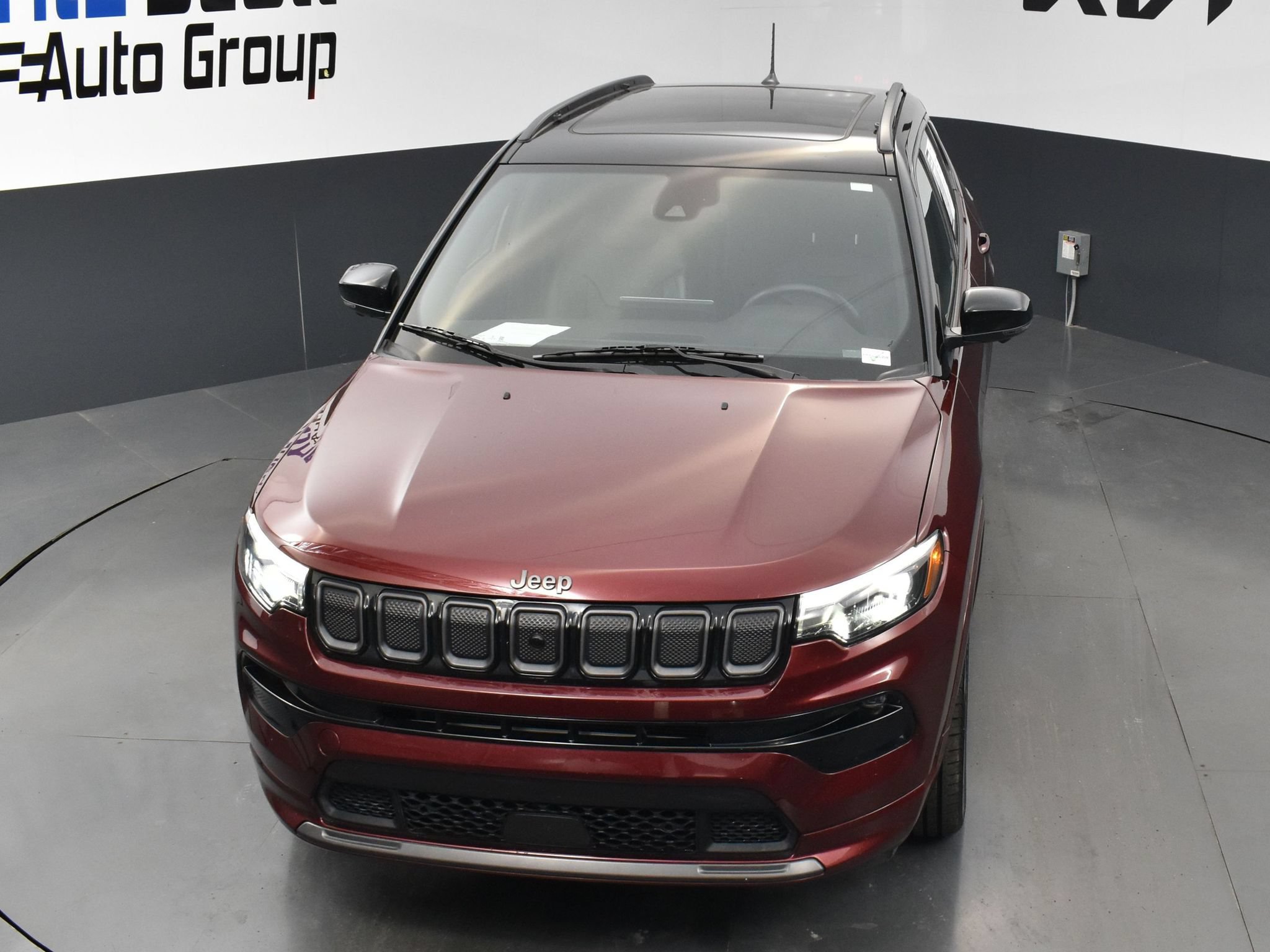 Used 2022 Jeep Compass High Altitude AWD/4WD image 9