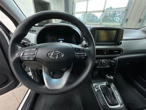 Used 2021 Hyundai Kona SE AWD/4WD image 14