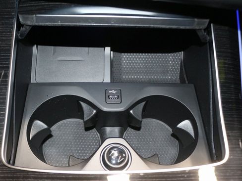 Certified 2024 BMW X5 xDrive40i w/ M Sport Package image 20