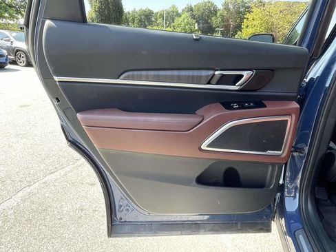 Certified 2023 Kia Telluride SX Prestige AWD/4WD image 14