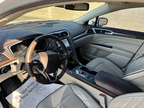 Used 2017 Ford Fusion Energi Platinum FWD image 11