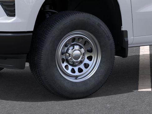 Used 2026 Chevrolet Silverado 1500 W/T w/ Trailering Package RWD image 9